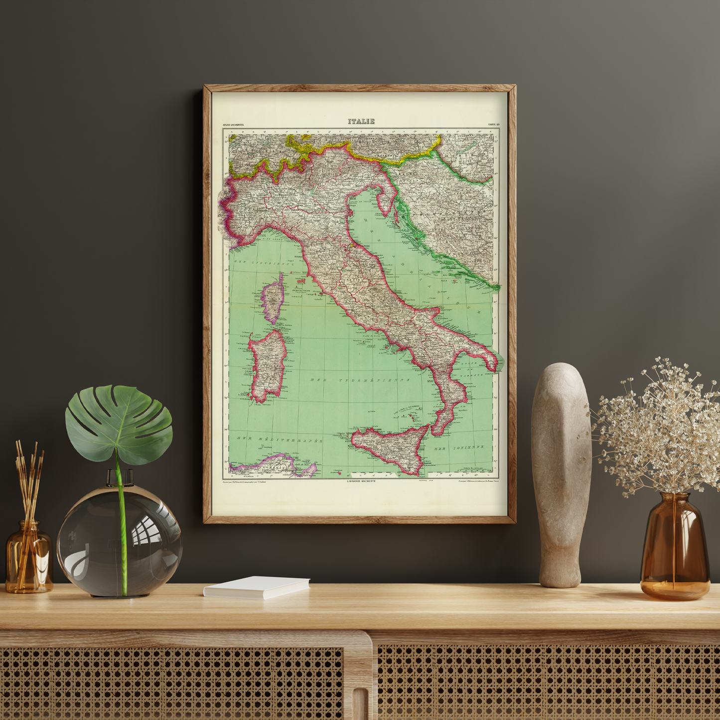 Historic Map of Italy in French